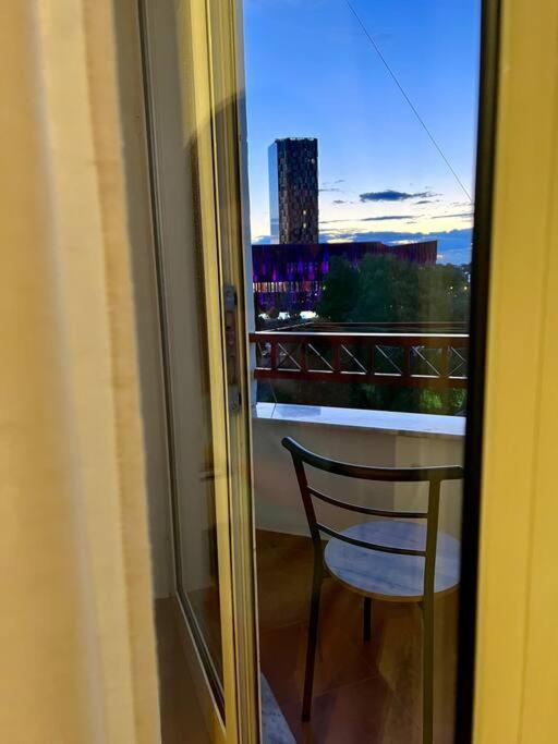 Arena Stadium Apartment25 *